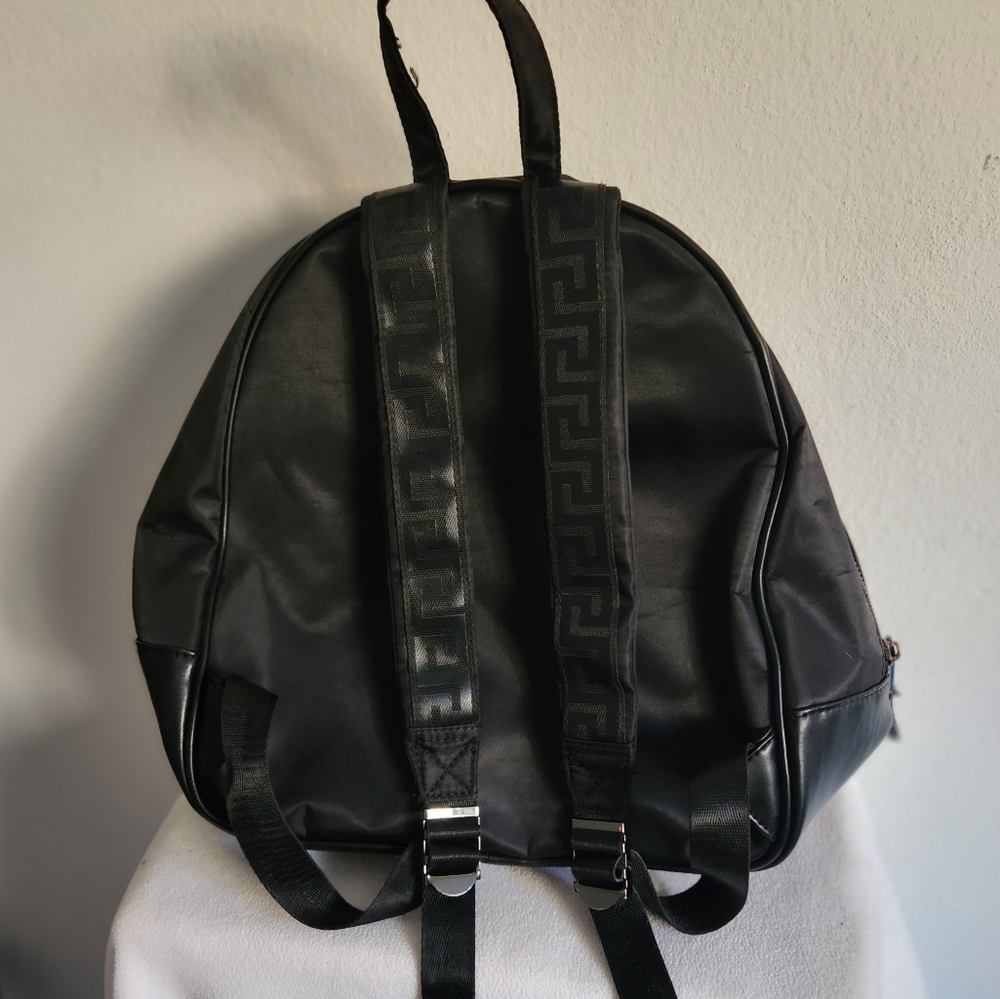 🤩🤩 Versace Parfums Backpack - Picture 6 of 7